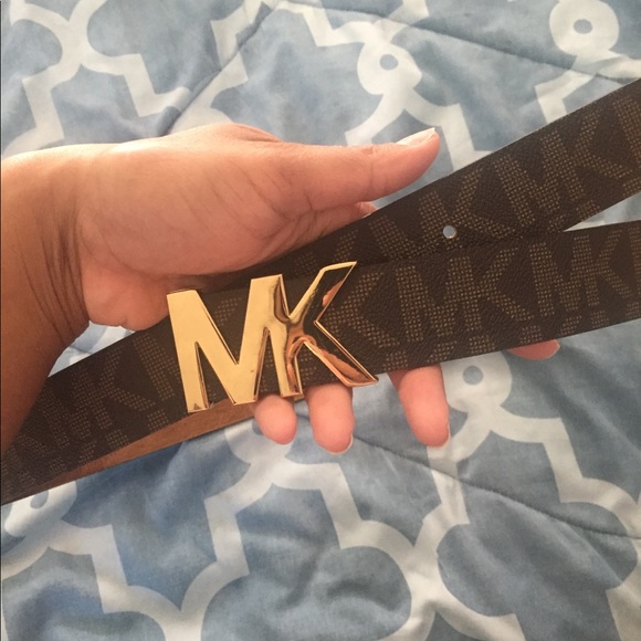 New Michael Kors Logo Belt - Picture 1 of 6